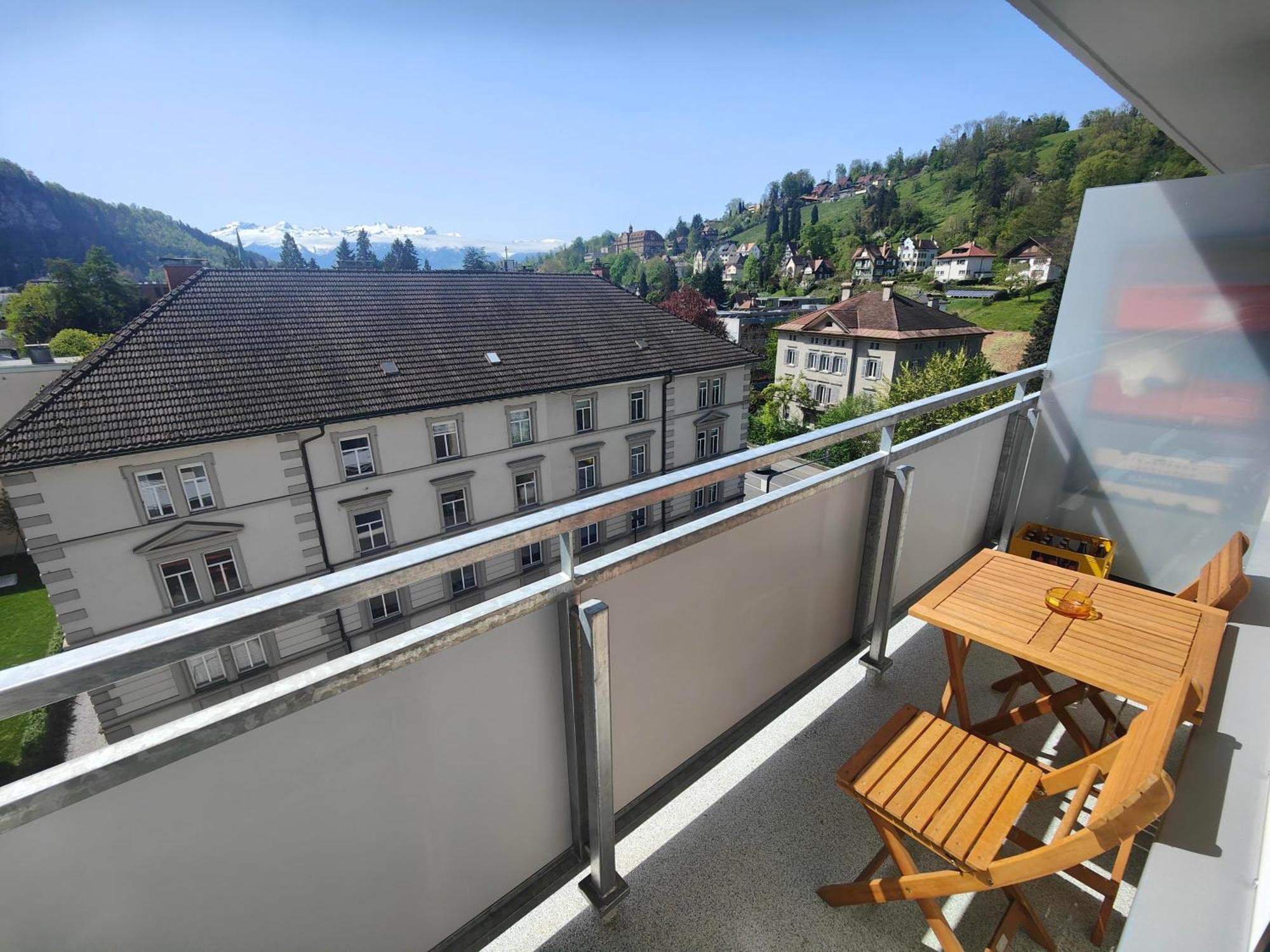 2 Bedroom At Bahnhofcity Apartment *